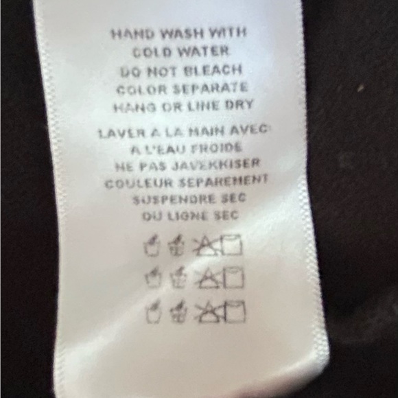 Women’s ERI + ALI Black Bell Sleeve Top - Picture 7 of 7